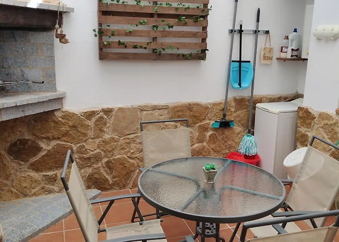 La Casina De Carmina * Arroyomolinos de Montánchez